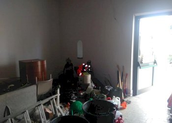 or1.jpg - Locale Commerciale Luni - foto 2