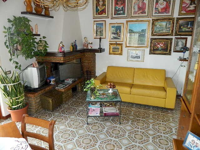 DSCN5711.JPG - Four-room apartment Castelnuovo Magra - photo 1