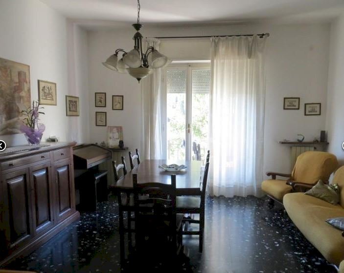 ma2.JPG - Casa semi indipendente Massa - foto 2