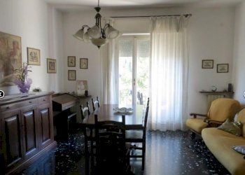 ma2.JPG - Casa semi indipendente Massa - foto 2