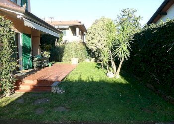 DSCN5084.JPG - Villa Forte dei Marmi - foto 10