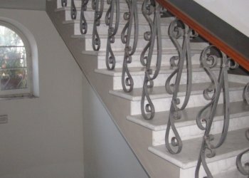 Condominiale vano scala 1Â°P.JPG - Appartamento Carrara - foto 3