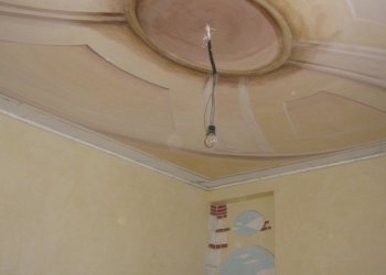 1Â°P soggiorno soffitto affrescato.JPG - Appartamento Carrara - foto 29