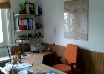 ca3.jpg - Locale Commerciale Castelnuovo Magra - foto 1
