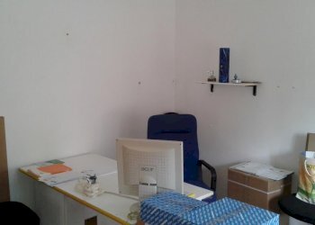 ca4.jpg - Locale Commerciale Castelnuovo Magra - foto 4