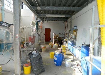 DSCN2953.JPG - Capannone Luni - foto 2