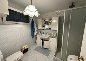 am18.jpg - Porzione di casa Ameglia - foto 24