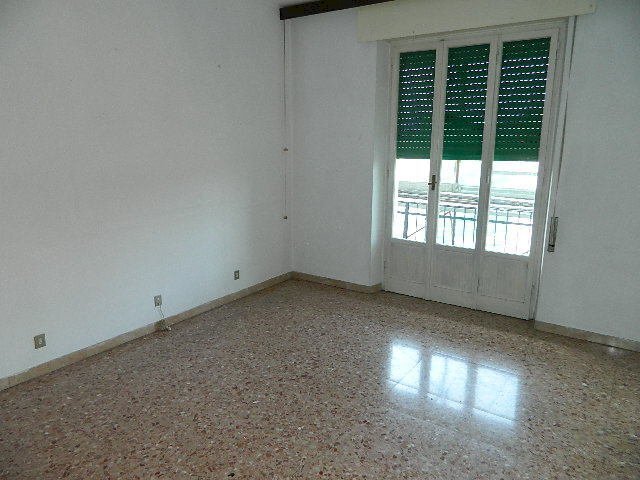 DSCN2037.JPG - Appartamento Sarzana - foto 1