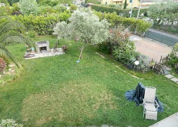 DSCN1987.JPG - Casa indipendente Sarzana - foto 16