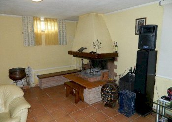 DSCN1993.JPG - Casa indipendente Sarzana - foto 21