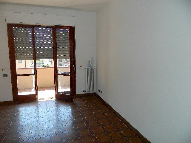 DSCN6156.JPG - Three-room apartment Sarzana - photo 3