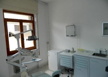 DSCN1797.JPG - Ufficio Luni - foto 2