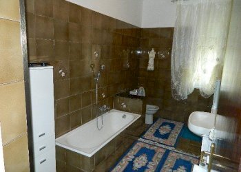 DSCN9960.JPG - Casa indipendente Luni - foto 27