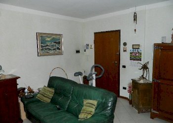 DSCN9758.JPG - Appartamento Sarzana - foto 2