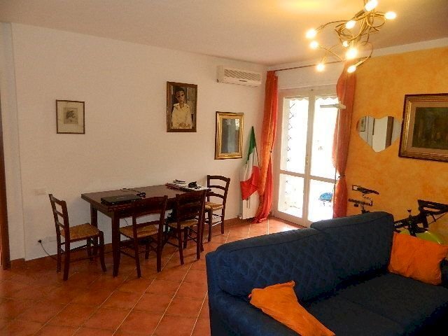 DSCN9501.JPG - Four-room apartment Sarzana - photo 1