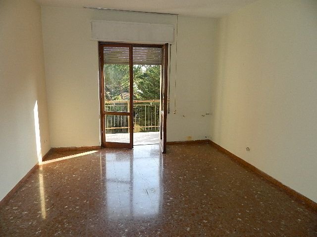DSCN7548.JPG - Four-room apartment Carrara - photo 1