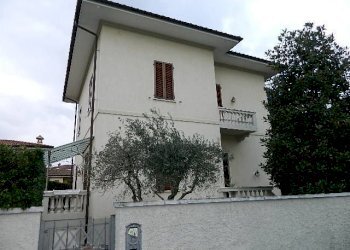 DSCN6970.JPG - Villa Pietrasanta - foto 1