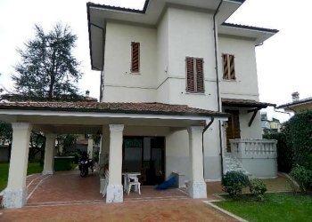 DSCN6974.JPG - Villa Pietrasanta - foto 5