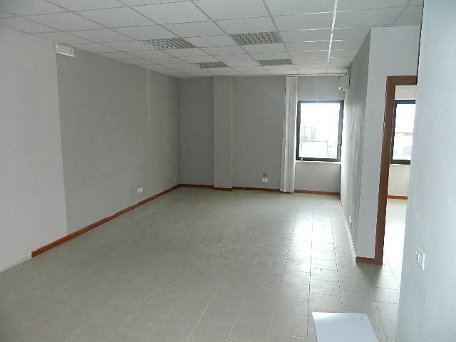 DSCN6572.JPG - Ufficio Luni - foto 1