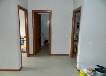 DSCN6576.JPG - Ufficio Luni - foto 5