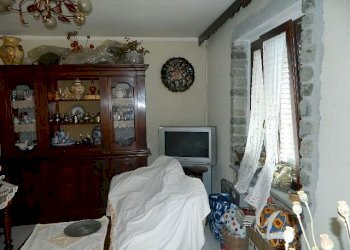 DSCN5773.JPG - Casa indipendente Vezzano Ligure - foto 2