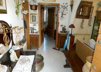 DSCN5776.JPG - Casa indipendente Vezzano Ligure - foto 4