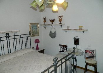 DSCN5784.JPG - Casa indipendente Vezzano Ligure - foto 12