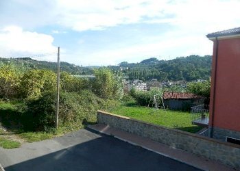 DSCN5790.JPG - Casa indipendente Vezzano Ligure - foto 18