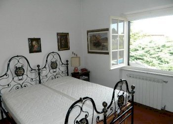 DSCN5231.JPG - Villa Ameglia - foto 25