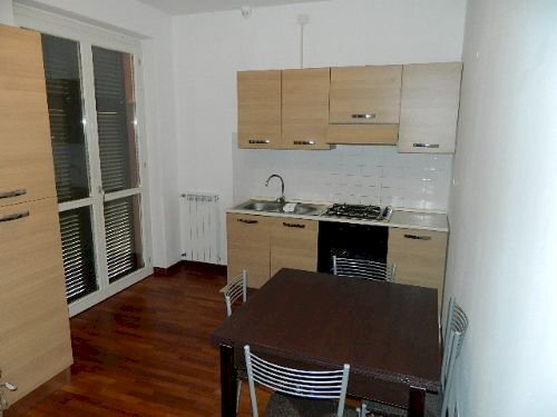 Two-room apartment Sarzana - photo 1
