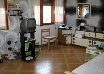 Immagine 003.jpg - Casa semi indipendente Luni - foto 6