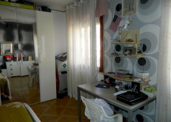 DSCN0409.JPG - Casa semi indipendente Luni - foto 29