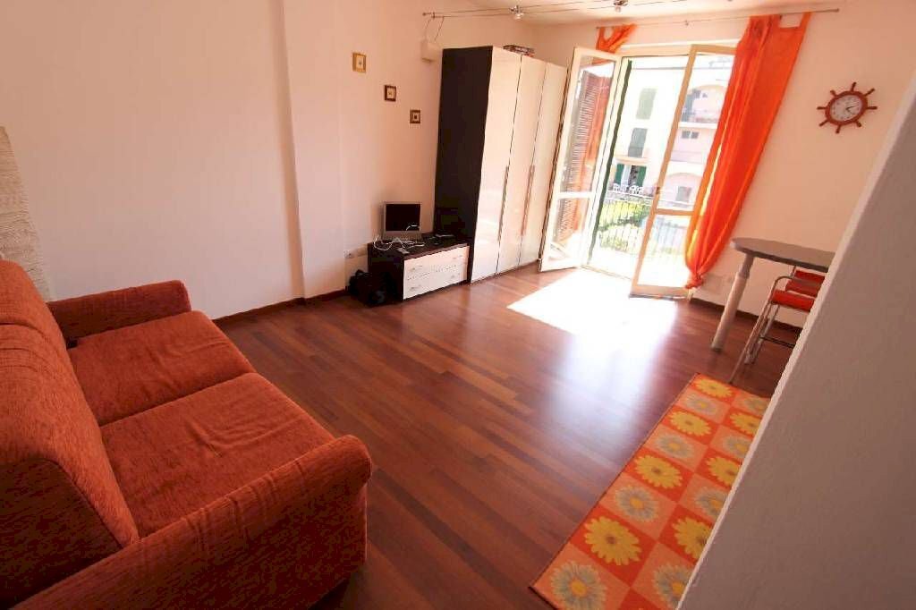 One-room apartment Ameglia - photo 1