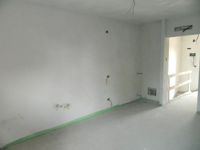 Three-room apartment Carrara - photo 1