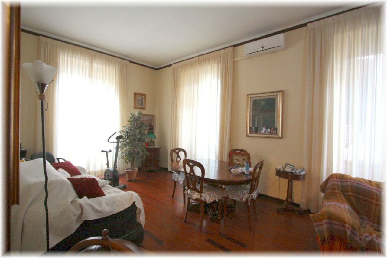 Three-room apartment La Spezia - photo 1