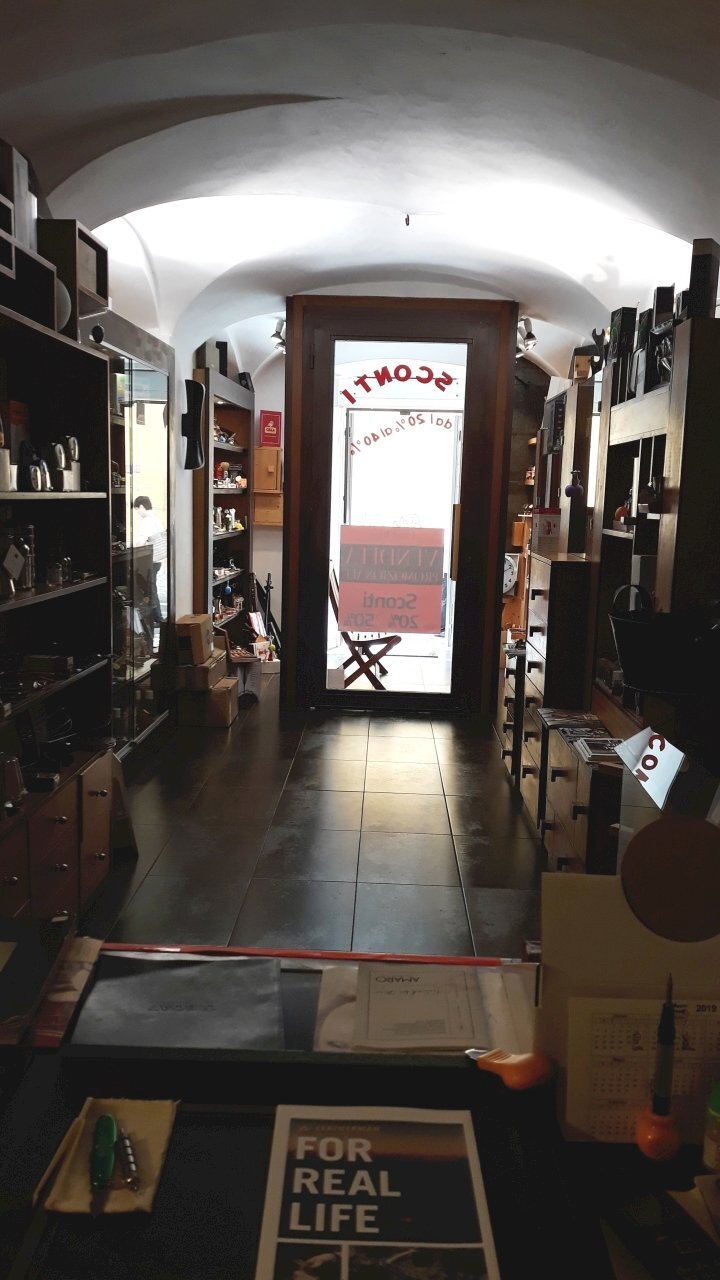 1.jpg - Locale Commerciale Sarzana - foto 1