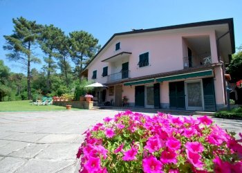 DSC_0008.JPG - Villa Sarzana - foto 3