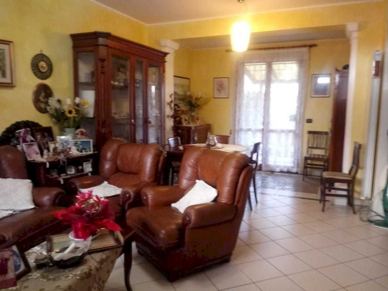 1e51413f-0630-4e1a-a39b-2480283e701e.jpg - Villa a Schiera Jesi - foto 1