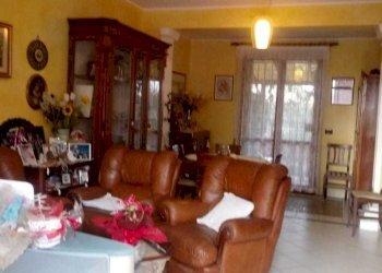 064833e5-0396-4662-93b6-d87c78ebd4ad.jpg - Villa a Schiera Jesi - foto 6