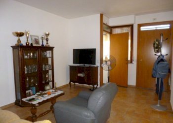 P1150873.JPG - Appartamento Jesi - foto 12