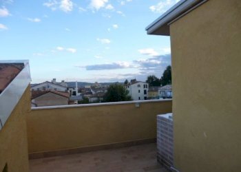 Casa indipendente Jesi - foto 1