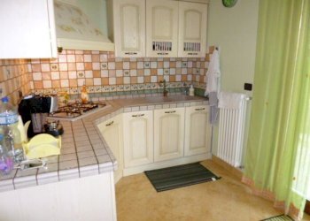 P1020240.JPG - Porzione di casa Castelbellino - foto 10