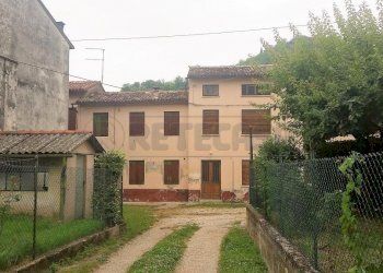 20170606_112410.jpg - Casa indipendente via fontanelle 13, Montecchio Maggiore - foto 1