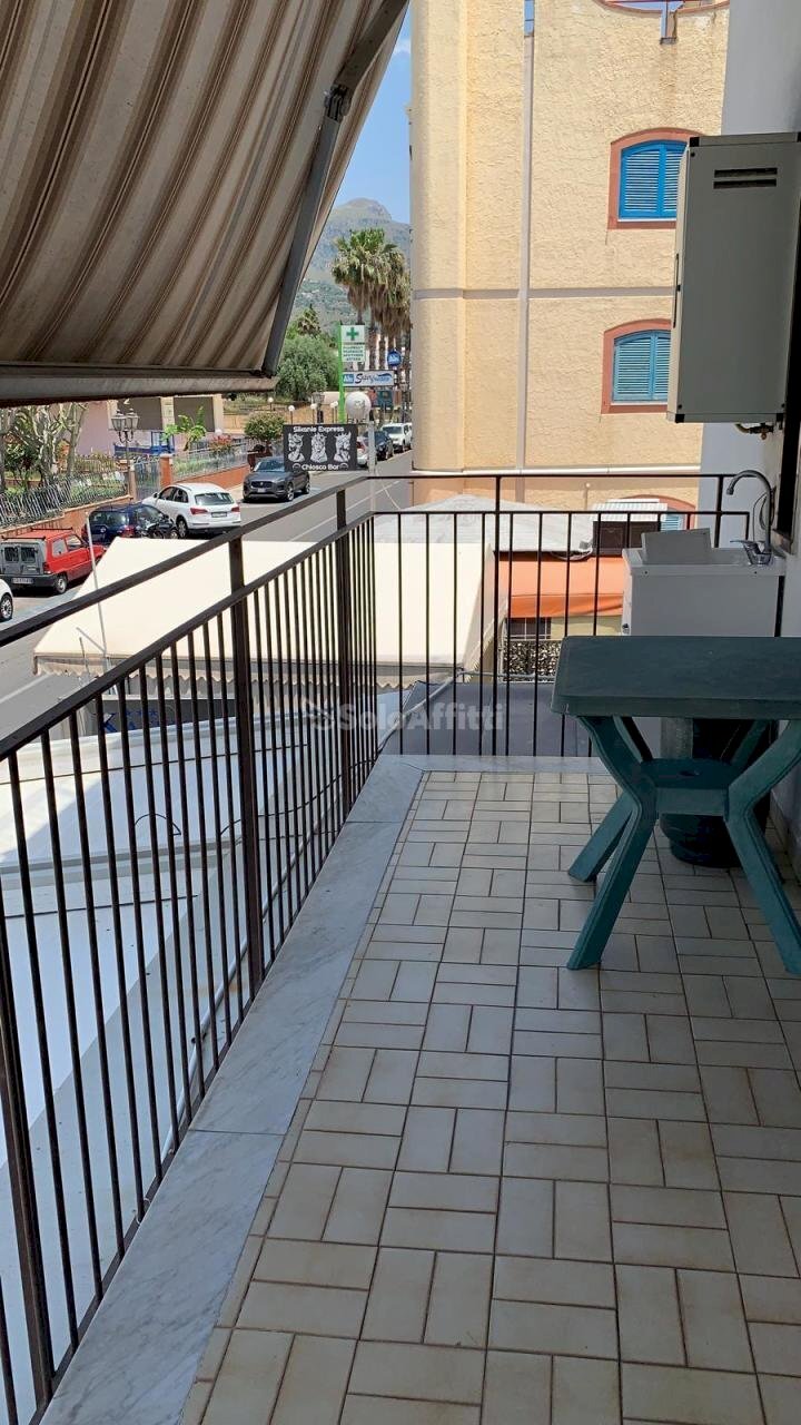 2c2b1e09-67fb-4522-abac-68babc90823b.jpg - Appartamento Via Jannuzzo  31/b, Giardini-Naxos - foto 2