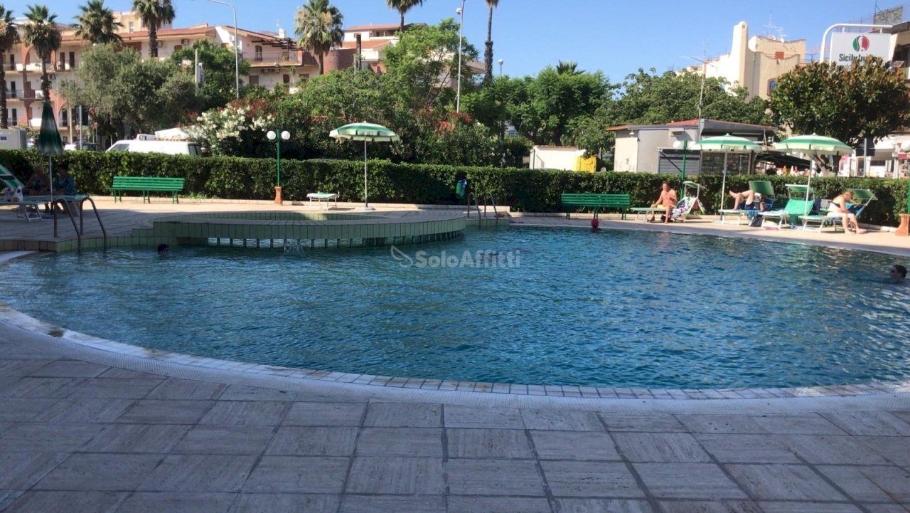 IMG_1096.JPG - Appartamento Giardini-Naxos - foto 1