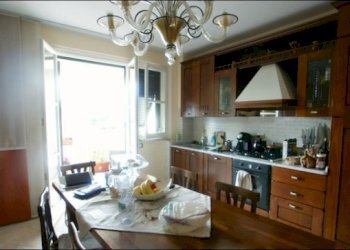 CUCINA - Appartamento Aulla - foto 2