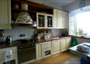 CUCINA - Casa indipendente Luni - foto 7