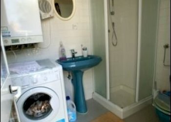 BAGNO ESTERNO - Independent house Carrara - photo 3