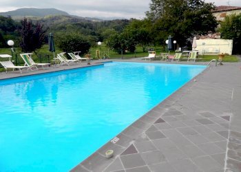 piscina1 (Copia).jpg - Casale Villafranca in Lunigiana - photo 24