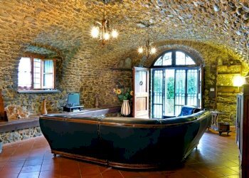 vista_sala_da_altra_angolatura (Copia).jpg - Casale Villafranca in Lunigiana - photo 28